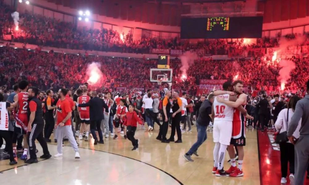 Ολυμπιακός – Μονακό: Η Euroleague τιμώρησε τους Πειραιώτες για την είσοδο των οπαδών στο παρκέ